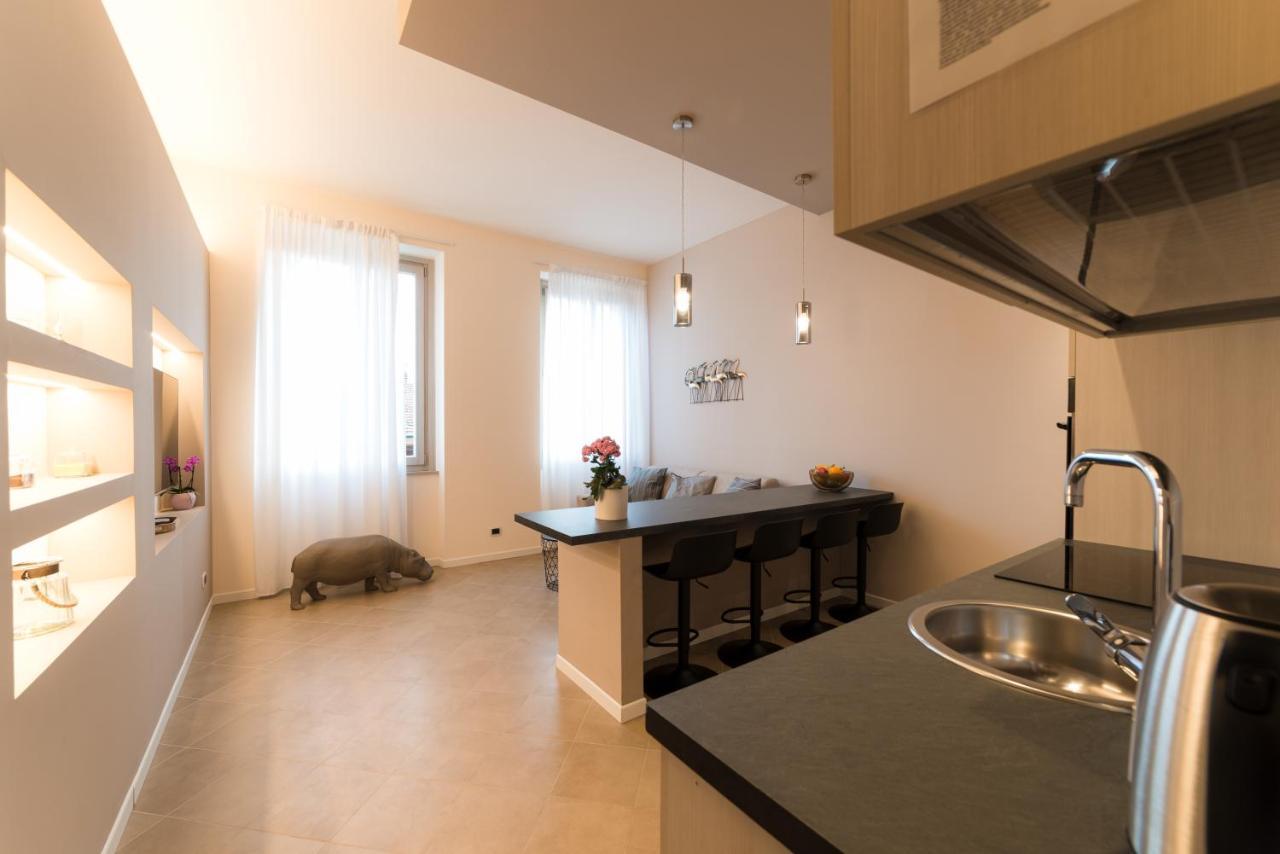Dv Garda Suite Campione del Garda Bagian luar foto