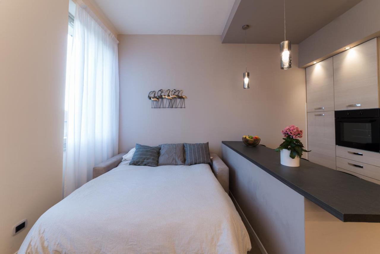 Dv Garda Suite Campione del Garda Bagian luar foto